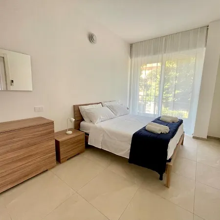 Appartamento Bivio, Como, Italy